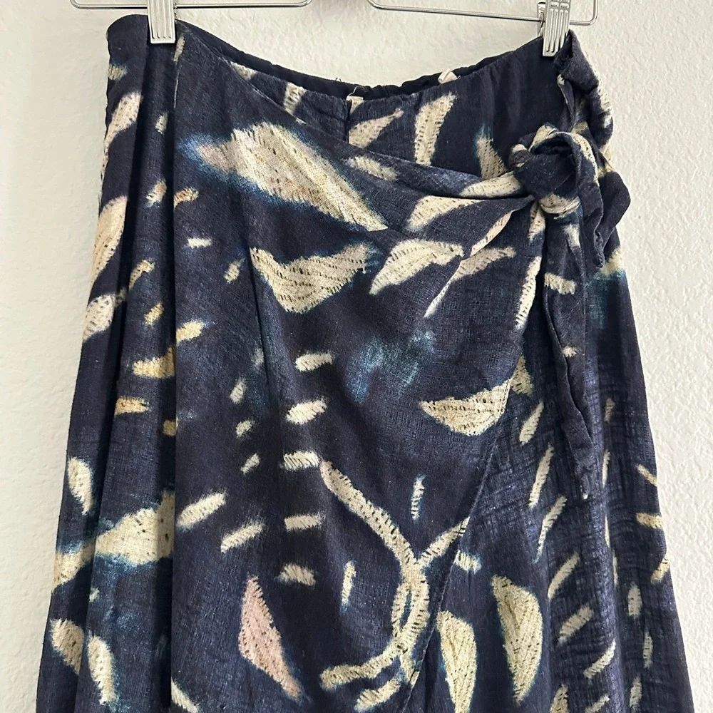 Soft Surroundings Velora Wrap Pants 10 Blue Abstract Feather Wide‎ Leg Linen Bl